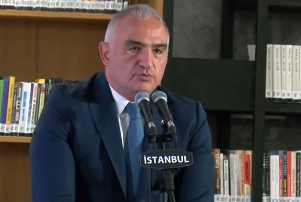 Bakan Ersoy Haluk Dursun Kütüphanesi açılış törenine katıldı
